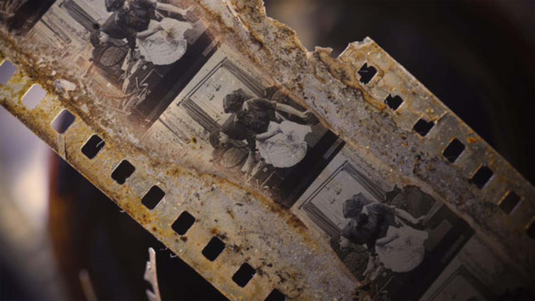 LONGLIVEFILM!_300DPI_5
