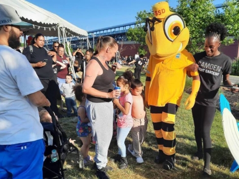 facebook_a121eee7ab18fd0eec07_CCP_Camden_Night_Gardens_-_05