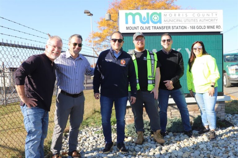 County Promotes Hazardous Waste Program for America Recycles Day – Morris County, NJ