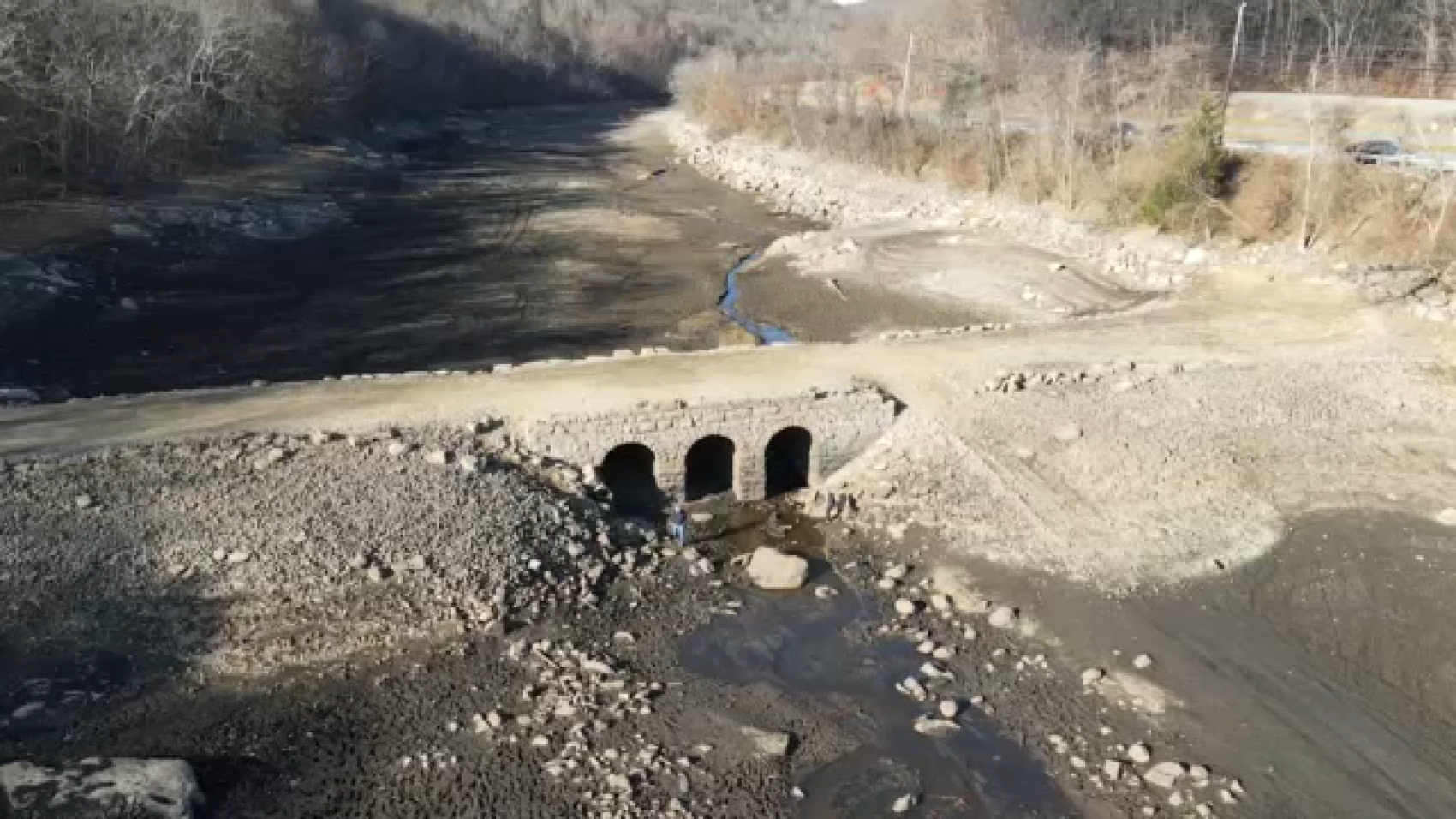 15548128_111524-wabc-nj-ghost-bridge