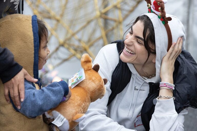 Franciscan Charities in Newark Makes Holidays Happier for City’s Neediest
