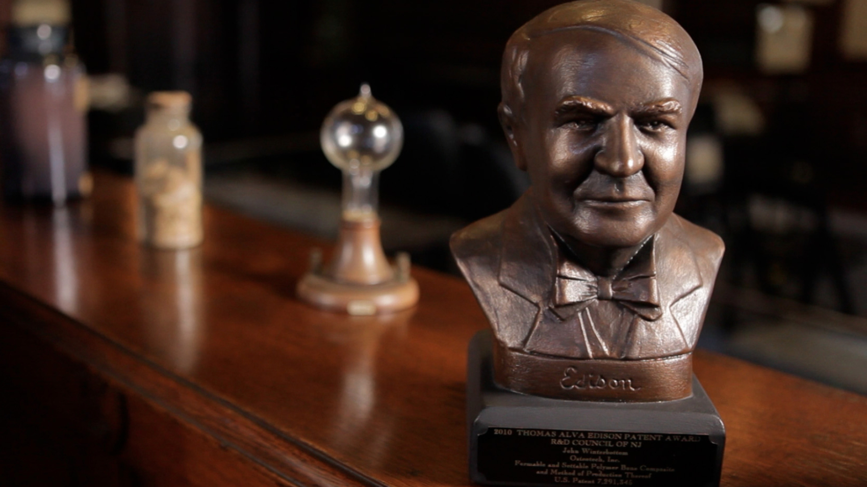 EdisonBust8-crop.jpg