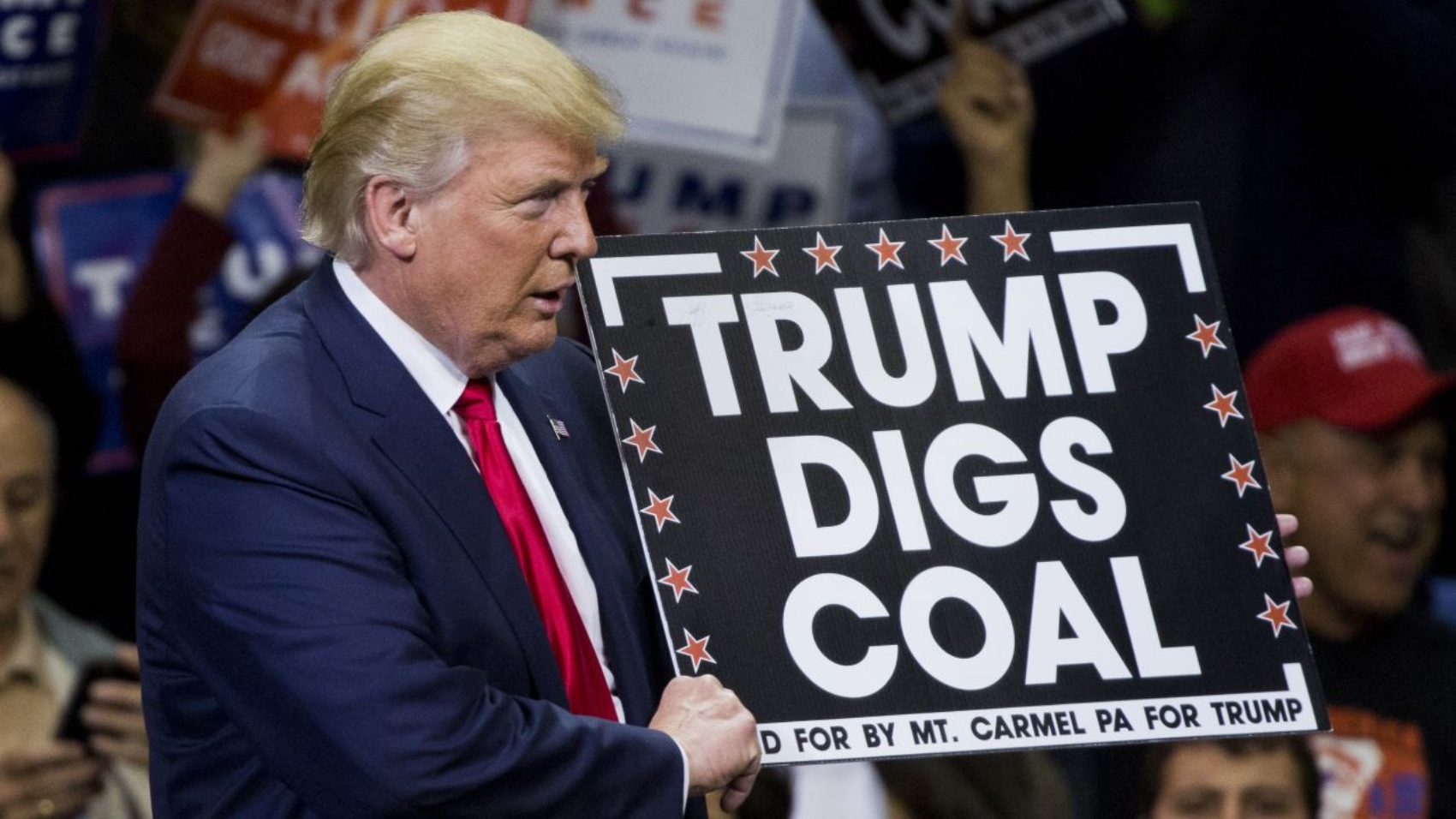190903191002-trump-coal
