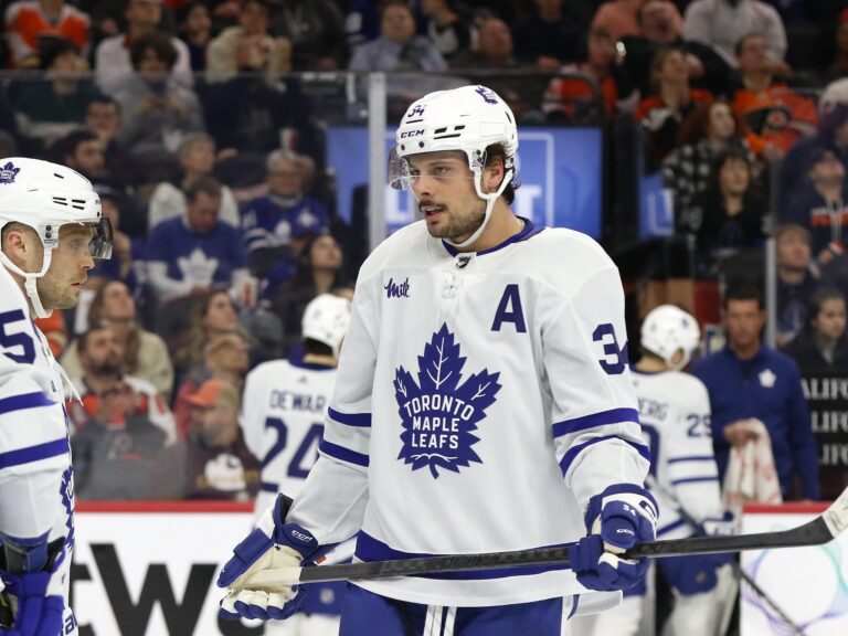 Maple Leafs Steal 2-1 Win From Devils – The Hockey Writers – NHL News