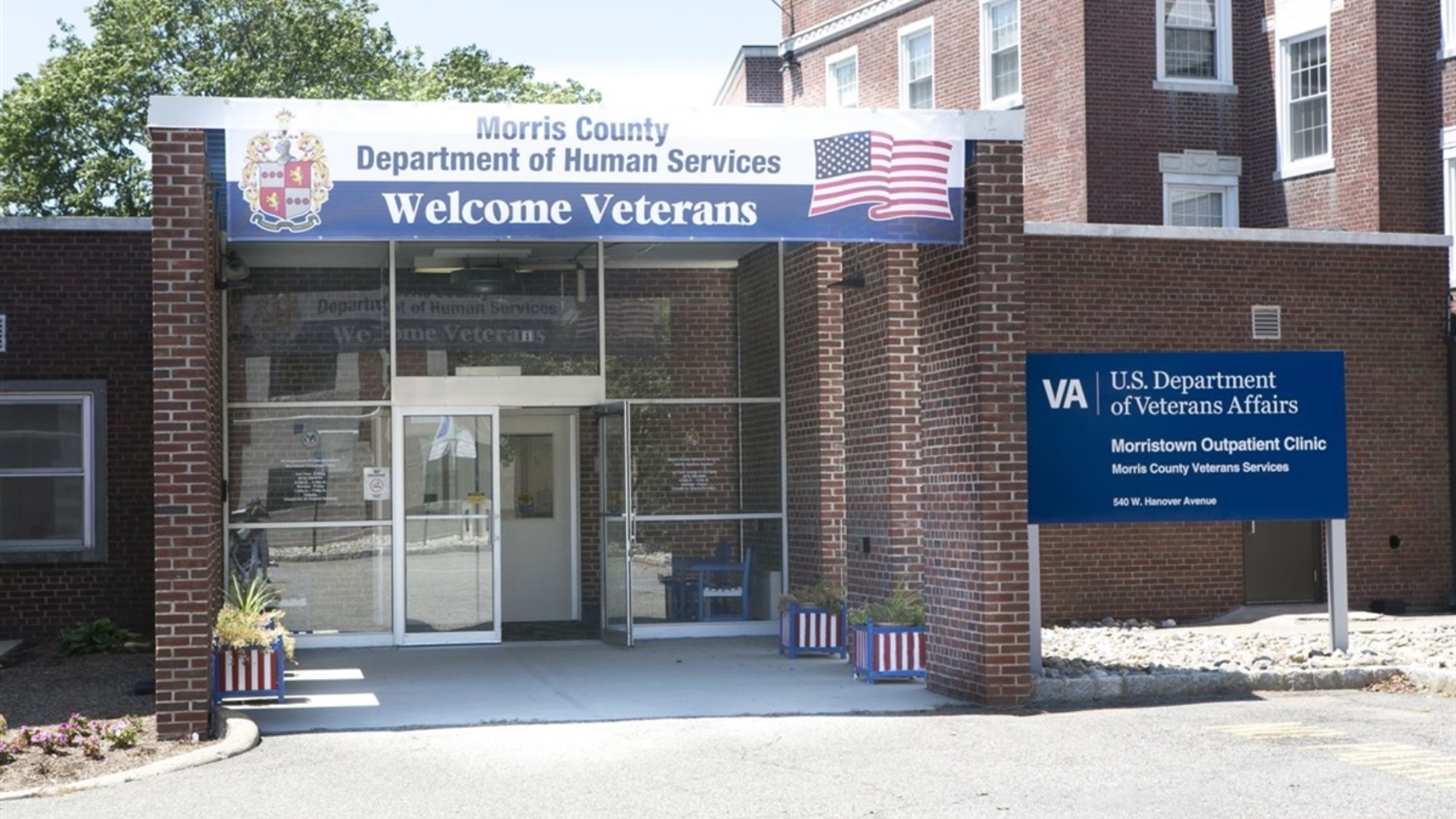 morris-county-veterans-office-entrance.jpg