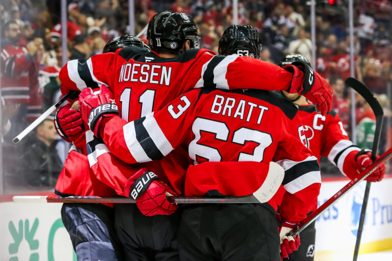 Devils’ Mid-Season Report: 5 Factors to Maintain Playoff Spot – The Hockey Writers – New Jersey Devils