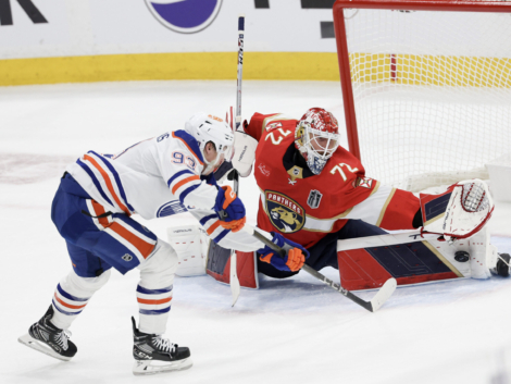 Sergei-Bobrovsky-Panthers-2-scaled.jpg