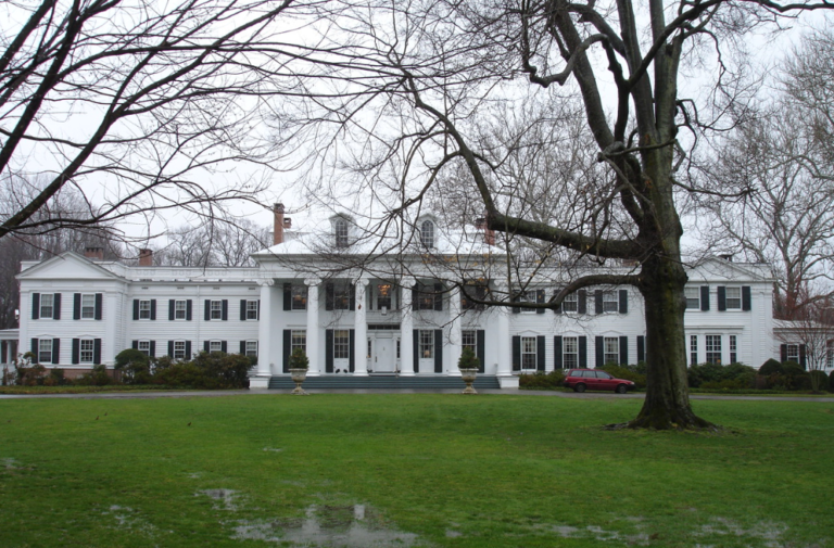 Emerson Poll: Primary Elections for Governor Show High Share of Undecideds and Fragmented Democratic Support