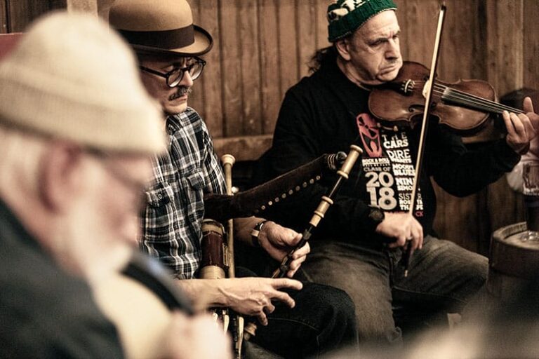 Irish Folk-Music Sessions Are Alive and Well in NJ Pubs