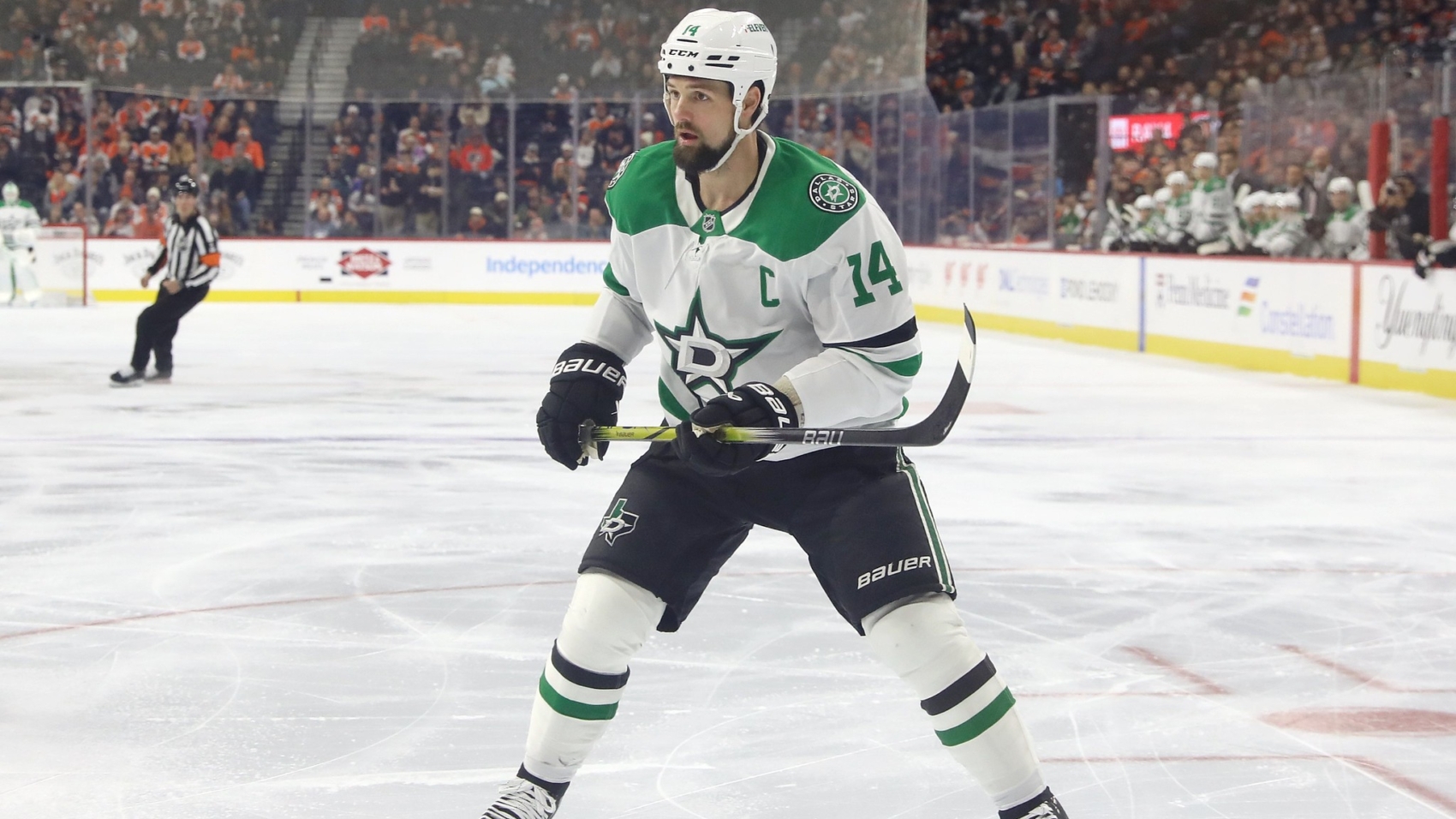 Jamie-Benn-Stars.jpg