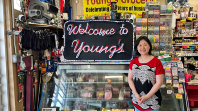 yifeng-at-youngs-grocery-640x427-featured-image.jpeg