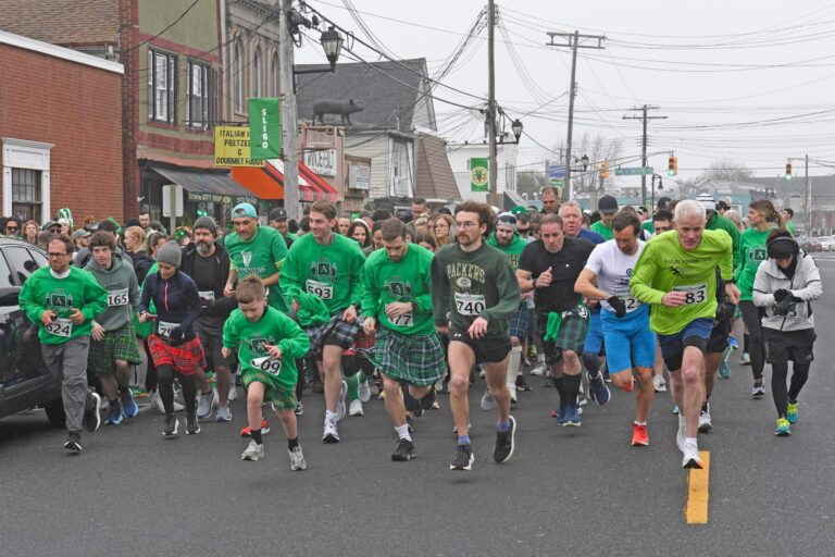 Annual Bar A Kilt Run spreads luck of the Irish