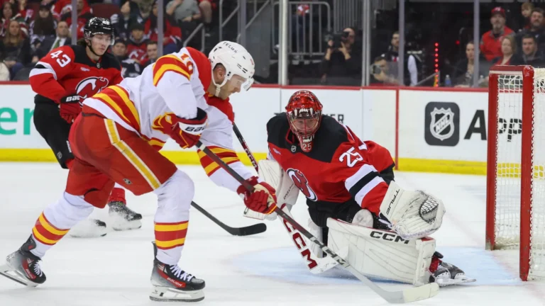 Flames Stun Devils with Third Period Comeback, Win 5-3