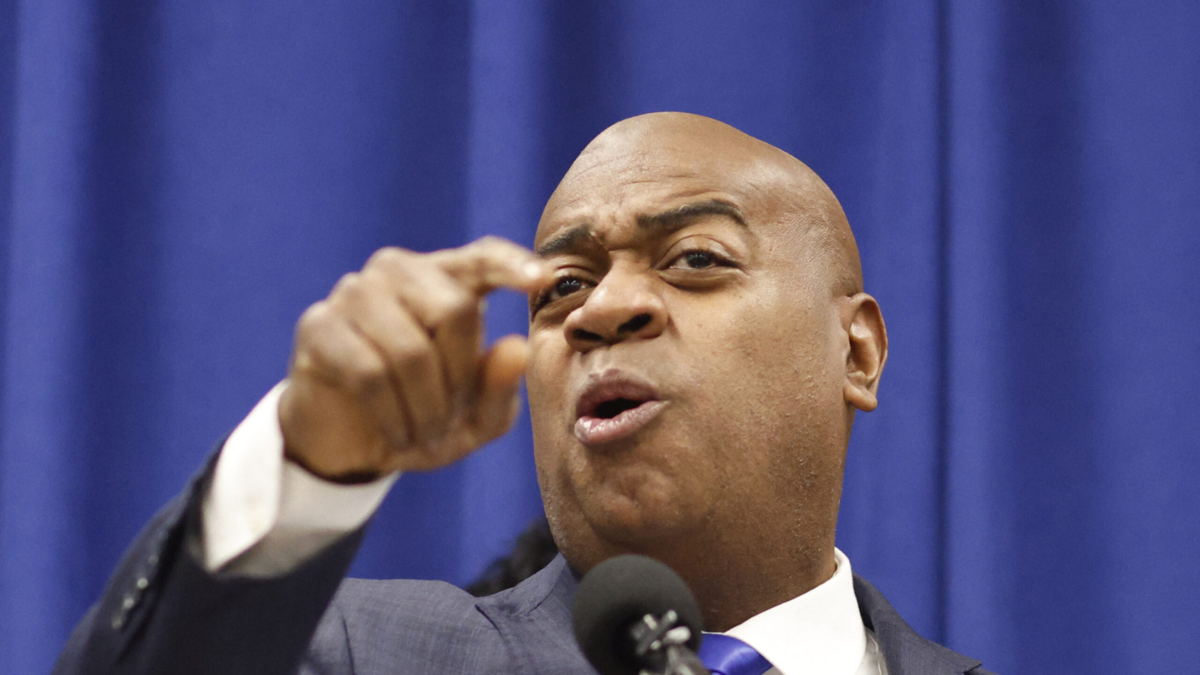 Newark Mayor Ras Baraka speaks at a press conference in Newark, New Jersey, on January 24, 2025, one day after the arrest of migrants by the Immigration and Customs Enforcement (ICE). ICE reportedly arrested migrants at the Ocean Seafood Depot in Newark. (Photo by Kena Betancur / AFP) (Photo by KENA BETANCUR/AFP via Getty Images)