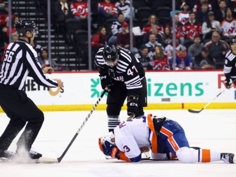 New York Islanders v New Jersey Devils