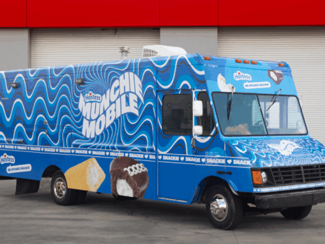 Hostess-Munchie-Mobile.tUK-oi5k