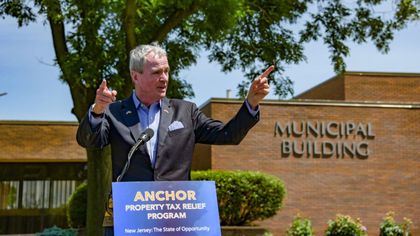 Phil-Murphy-property-tax-relief-900x506
