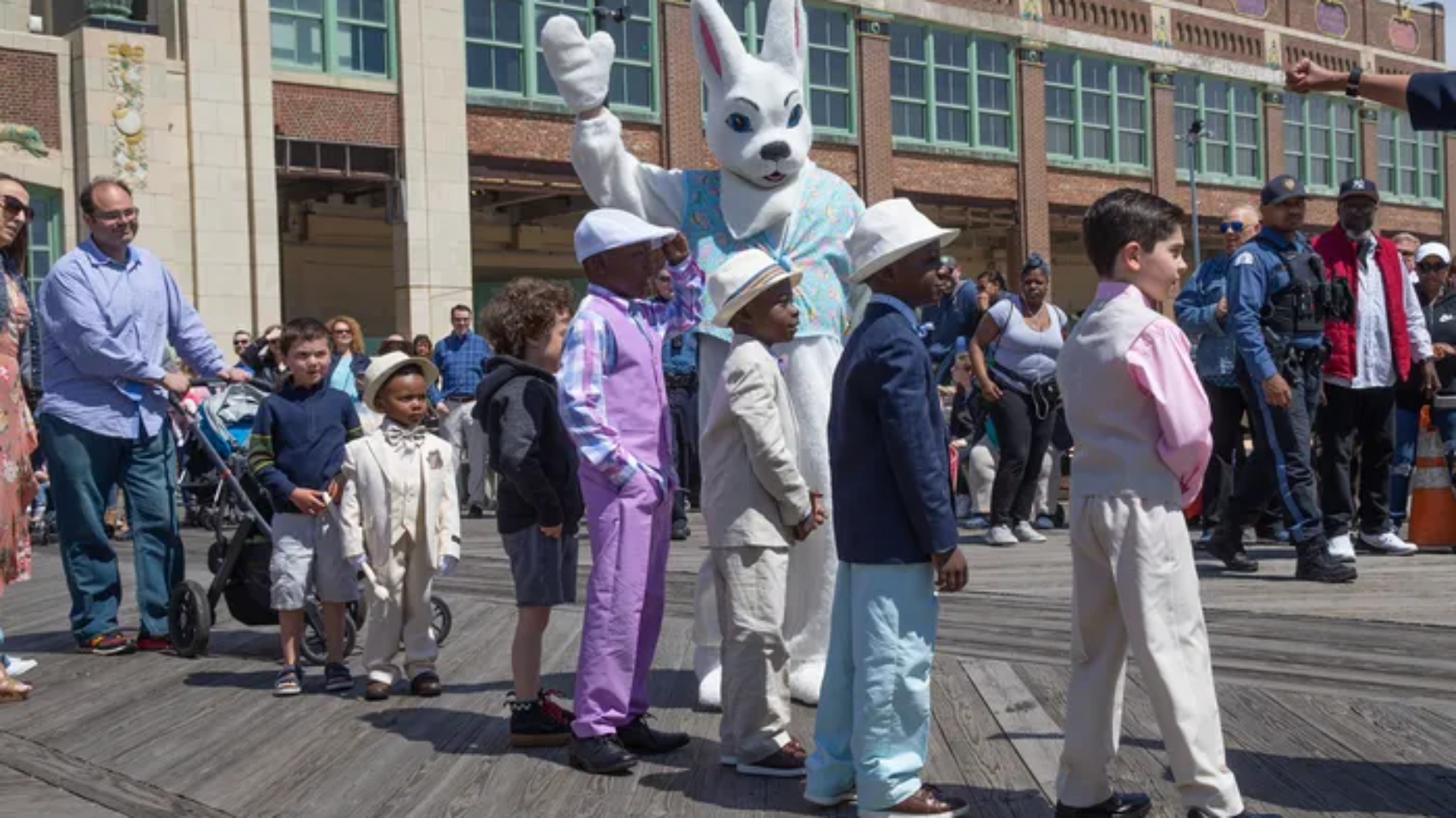 aa10c2f4-3a35-4f72-acdc-b1e1168967b8-easter190421n