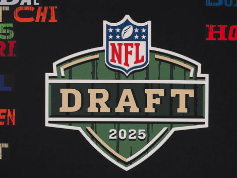 gettyimages-2211664132-2025-nfl-draft-green-room-logo-1400