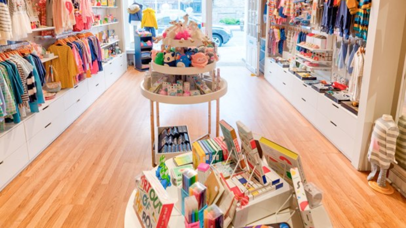 nj-best-baby-stores-the-charming-toobydoo-boutique-can-be-found-in-downtown-princeton_best_baby_stores_nj_photo_courtesy_of_toobydoo_1