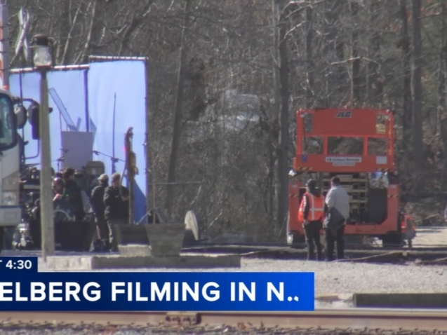 16003448_031025-wpvi-spielberg-filming-in-nj-tarhonda-430-CC-vid