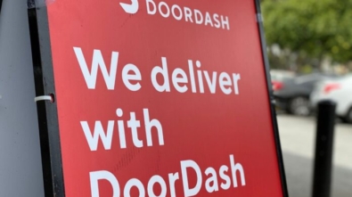 DoorDash-Sign_Delivery_Food-Hospitality-696x453