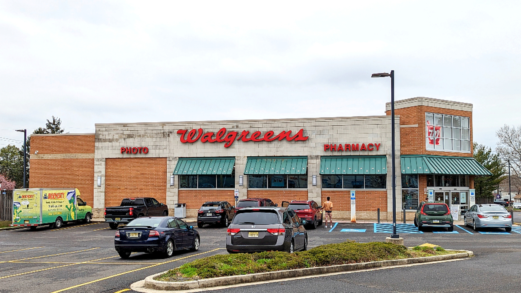 Mount-Ephraim-Walgreens