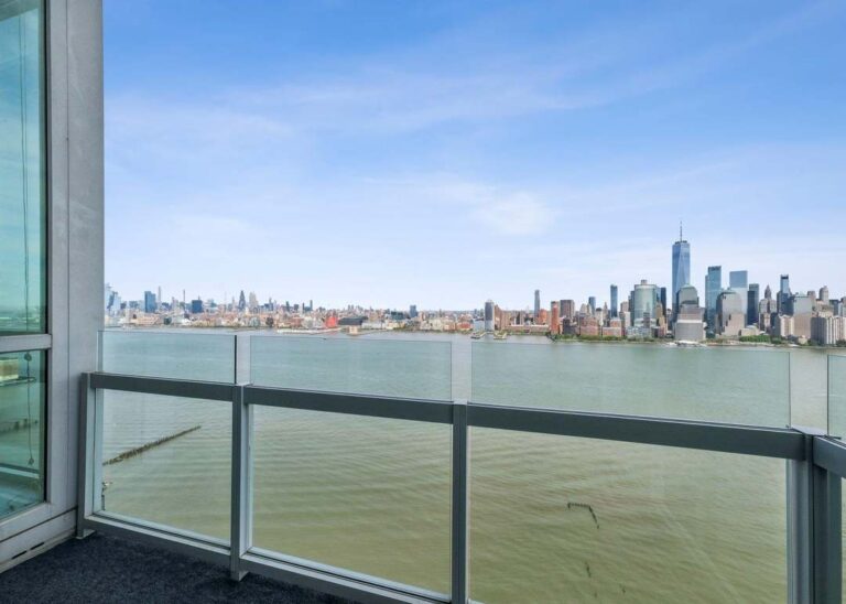 Crystal Point Penthouse 4202: A Jewel in Jersey City’s Skyline
