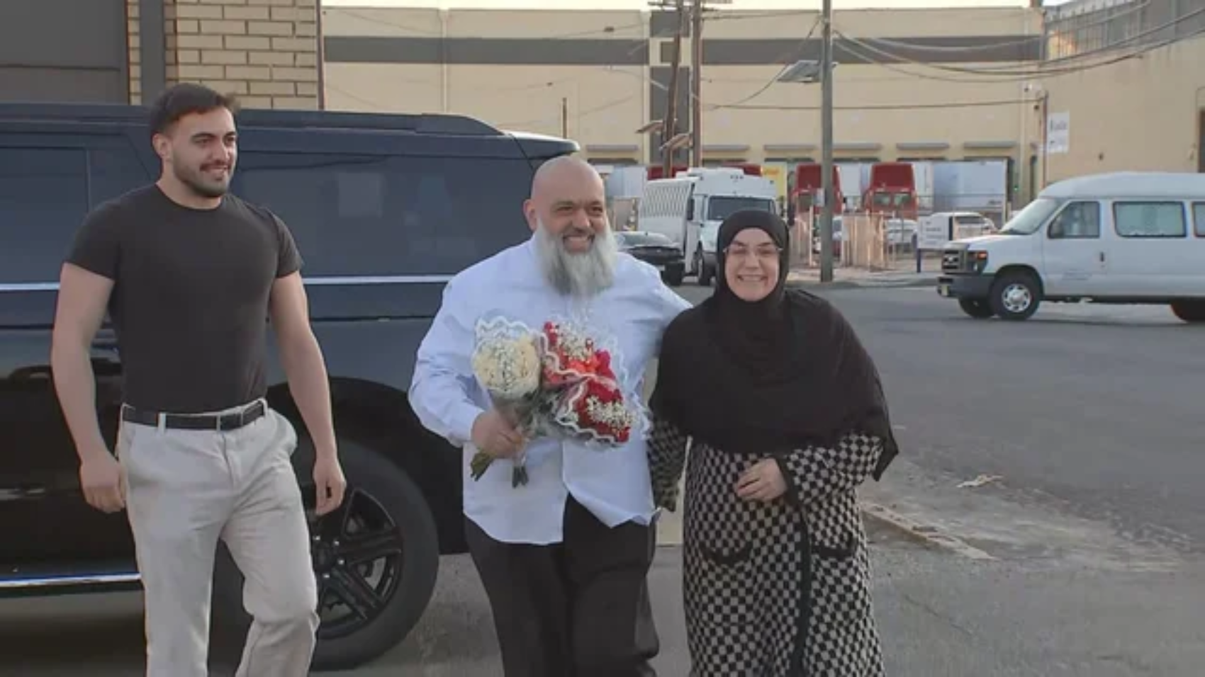 hughes-5-and-6p-liveshot-jersey-kabob-owner-031225-frame-128278