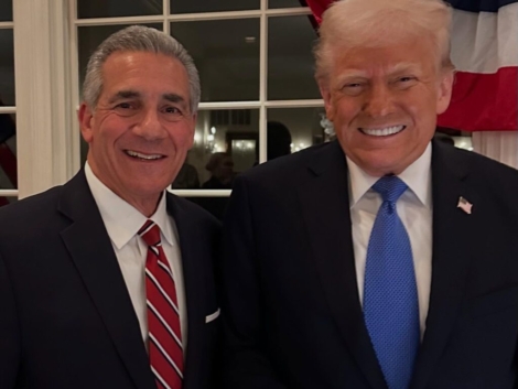 trumpciat-1024x833