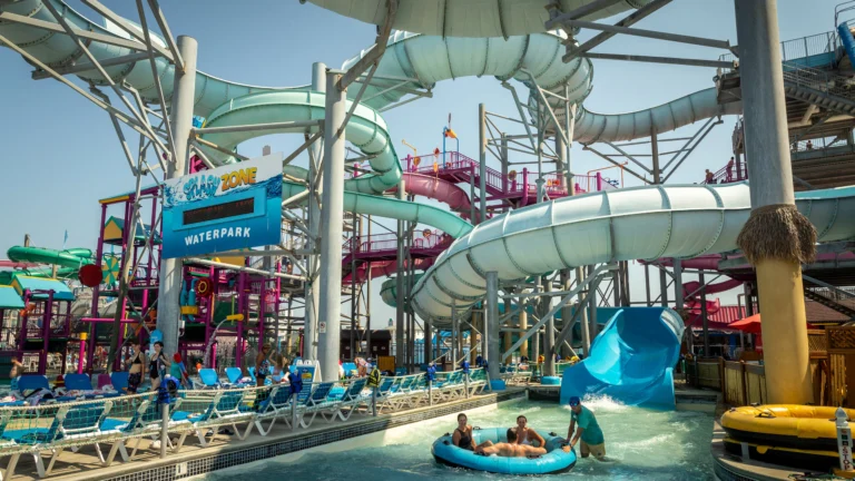 Dive into Summer Fun as the Splash Zone Waterpark Unveils Roaring New Dino Attraction in Wildwood!