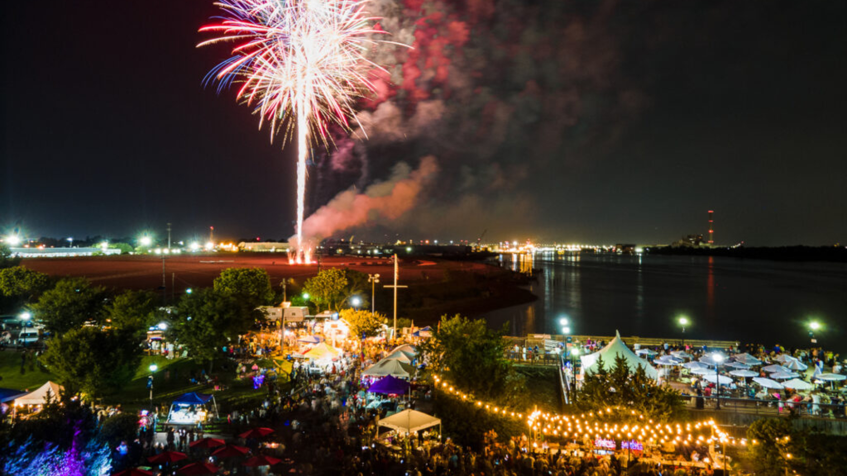 Latin-Fest-Fireworks-Horizontal-1024x748