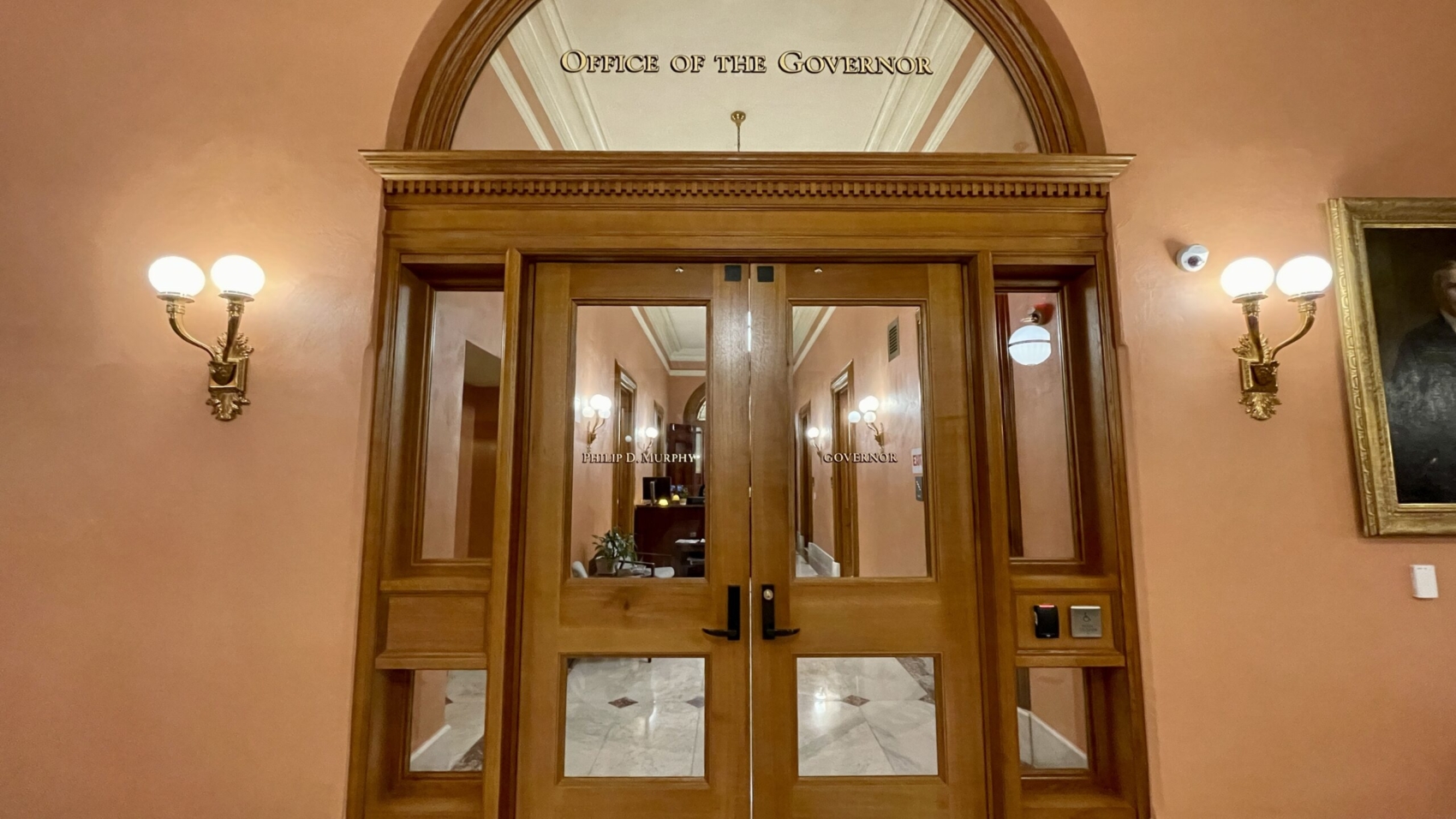 governors-office-scaled