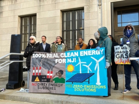 1120-Rally-for-Real-Clean-EnergyIMG_0261-1024x768