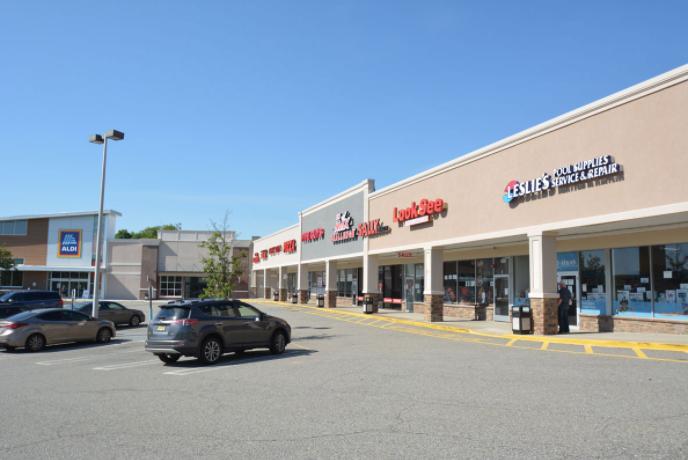 1300-new-jersey-17-ramsey-nj-07446-2.jpg