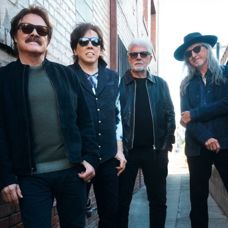 102.9 MGK BIG GIG: The Doobie Brothers & The Coral Reefer Band