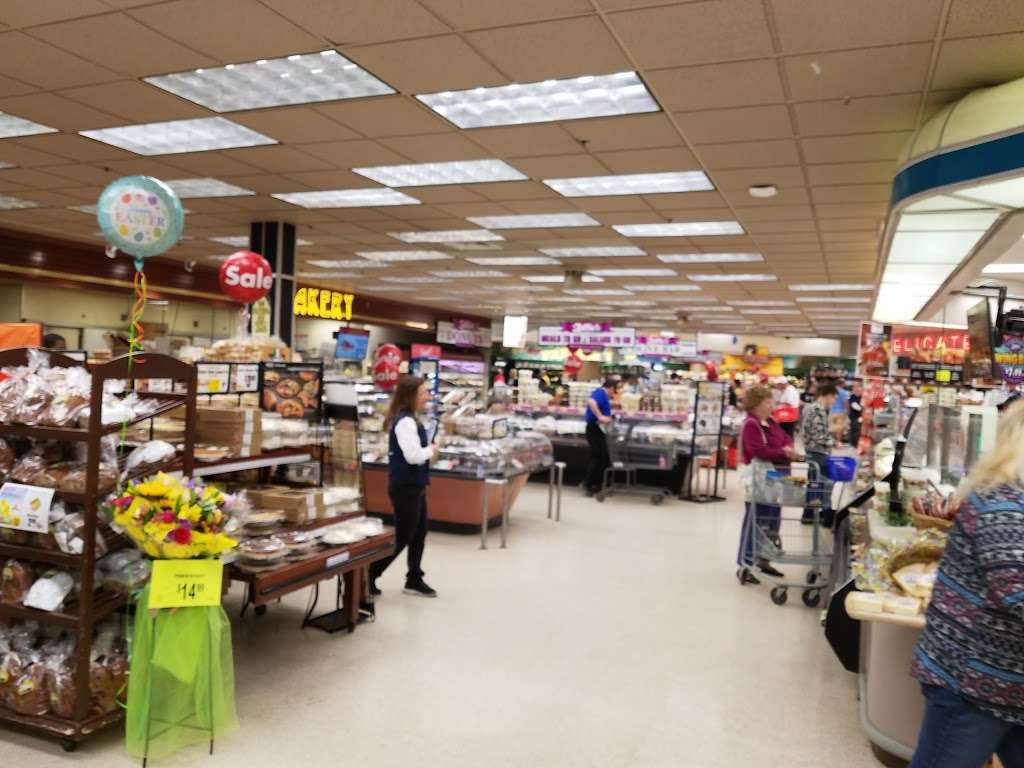 9a92c3fa7ef8daac3a3fe8e2d3982544__united_states_new_jersey_gloucester_county_glassboro_william_dalton_drive_201_shoprite_of_gla.jpg