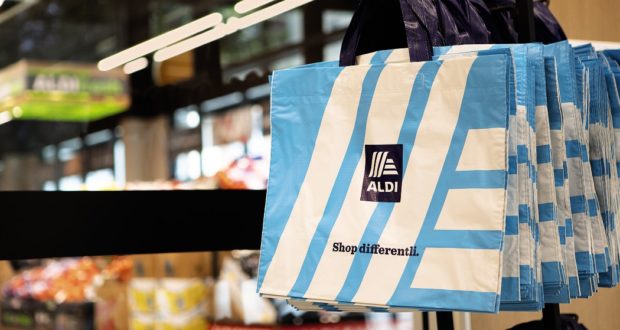 ALDI_2020_InStore_Bag_Hero-620×330-1-1.jpg