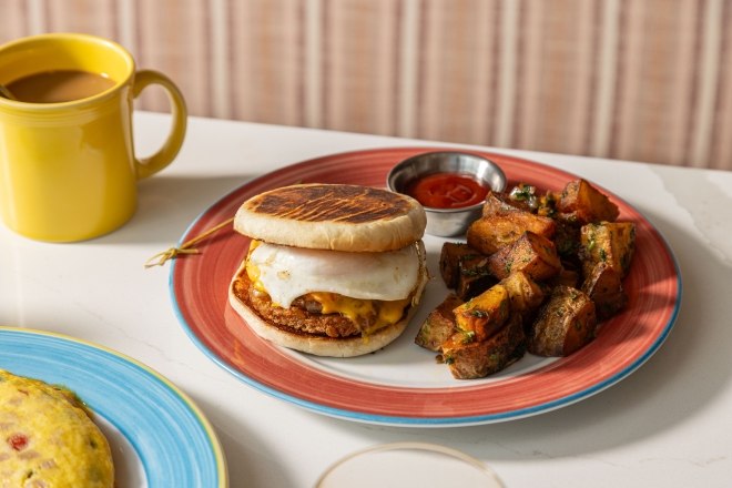OCR_Sunnys_Grand_Slam_McMuffin_01_GBonghi_EXP071726