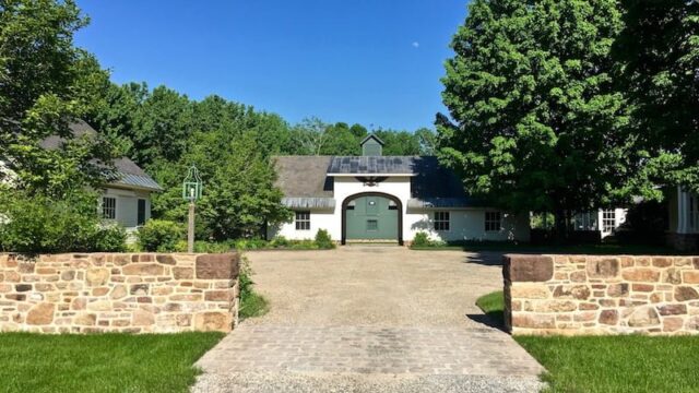 Sky-Acres-Winery.jpg