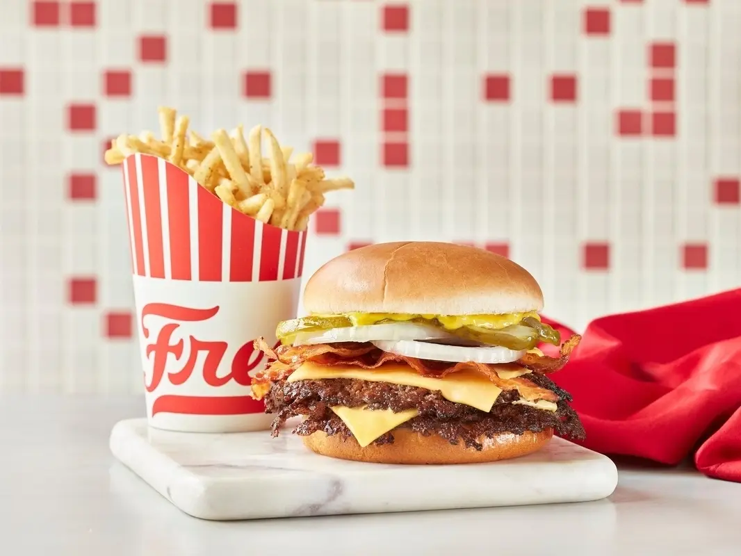 bacon-cheese-burger-1201x800___06142345748