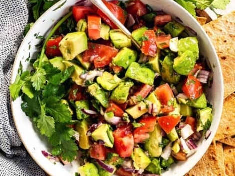 chunky-avocado-salsa-image-sq-500x500