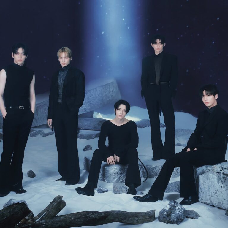 TOMORROW X TOGETHER (TXT) Together World Tour