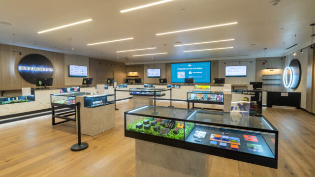 interior-displays-at-Enlighten-Dispensary-Marlton-NJ-360-Virtual-Tour-for-Cannabis-store