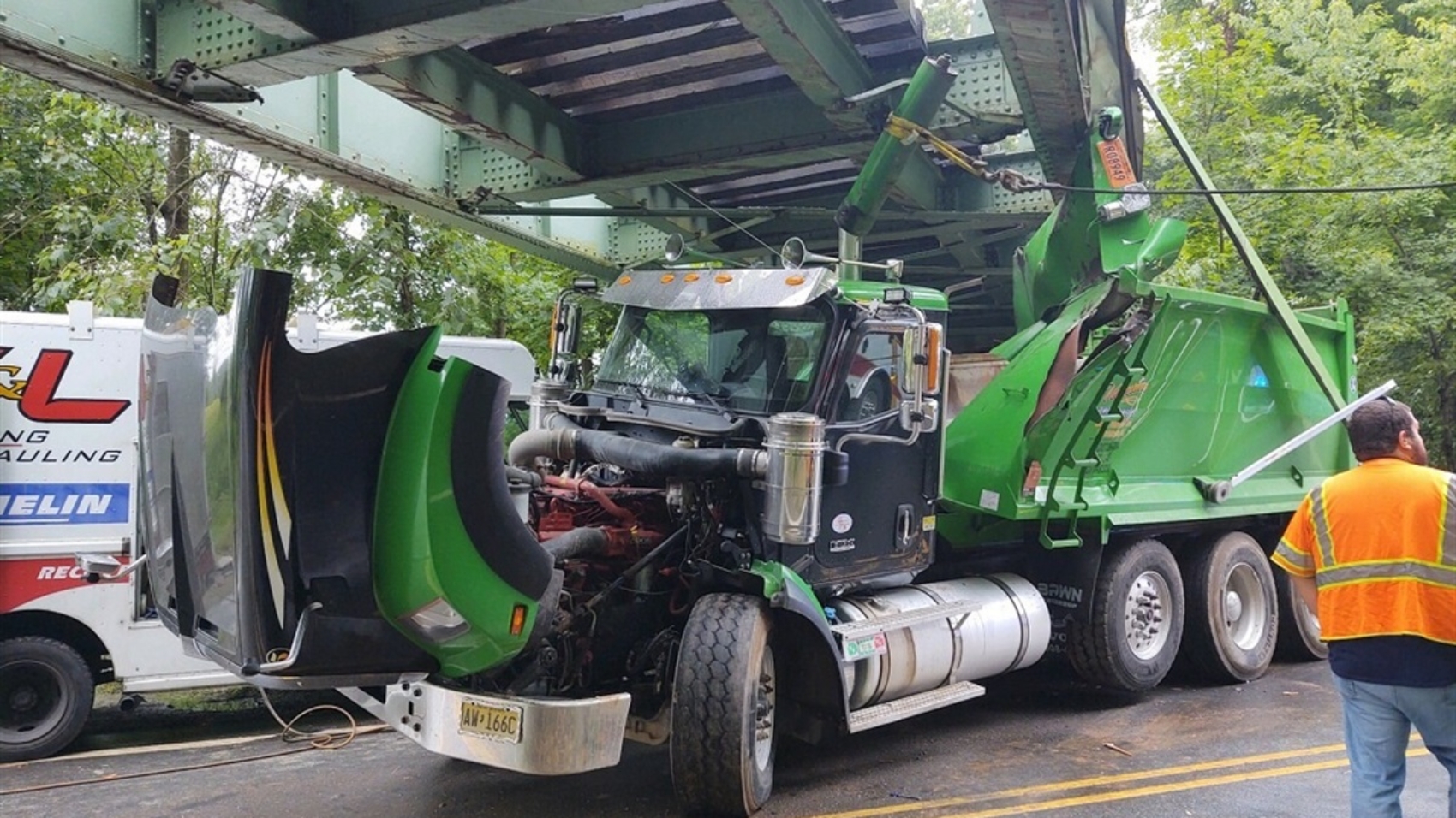truck-hit-trestle-berkshire-valley-road