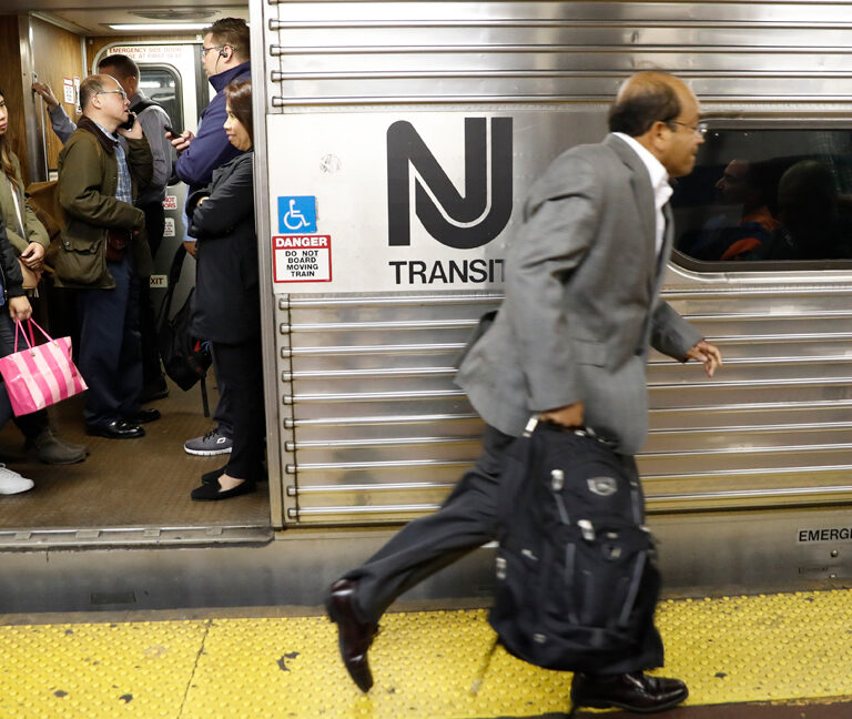 5 Key Advantages of Industrial Jobs in New Jersey: Spotlight on the Railroad Sector