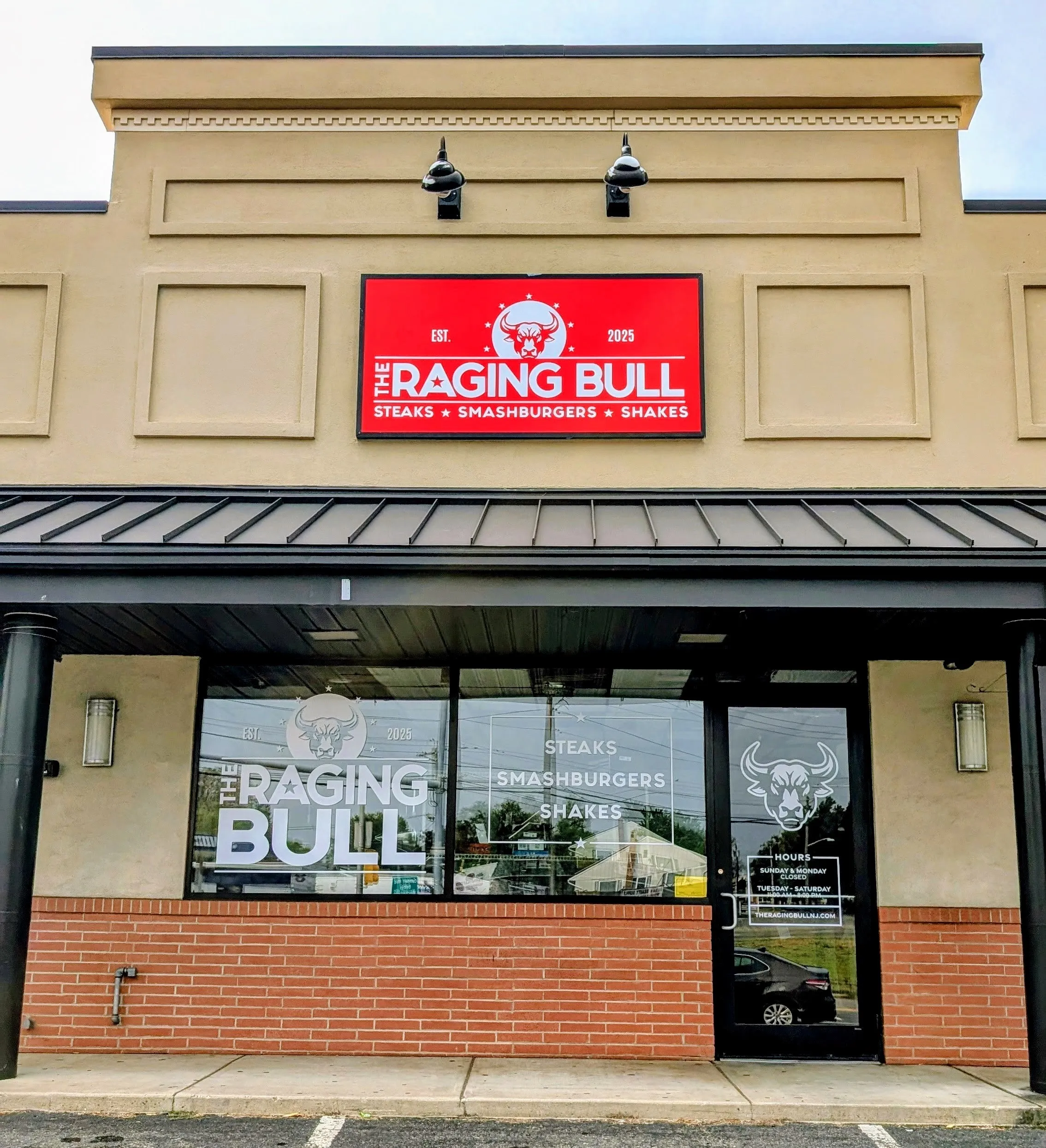 The-Raging-Bull-Burgers-and-Steaks-Pennsauken