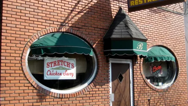 attachment-Belmont-Tavern