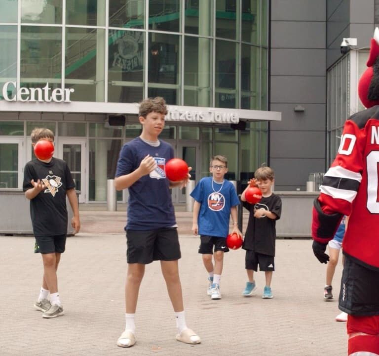 Explore New Jersey Sports with the Devils Daily: 2025-26 New Jersey Devils Season Outlook – Key Games, Roster Moves & Big Questions