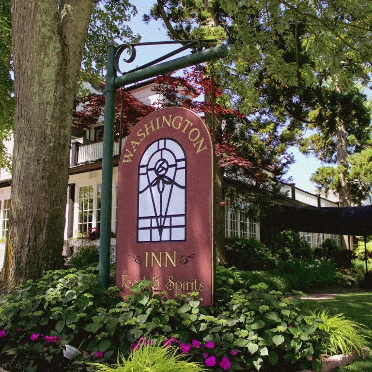 Washington Inn & Wine Bar